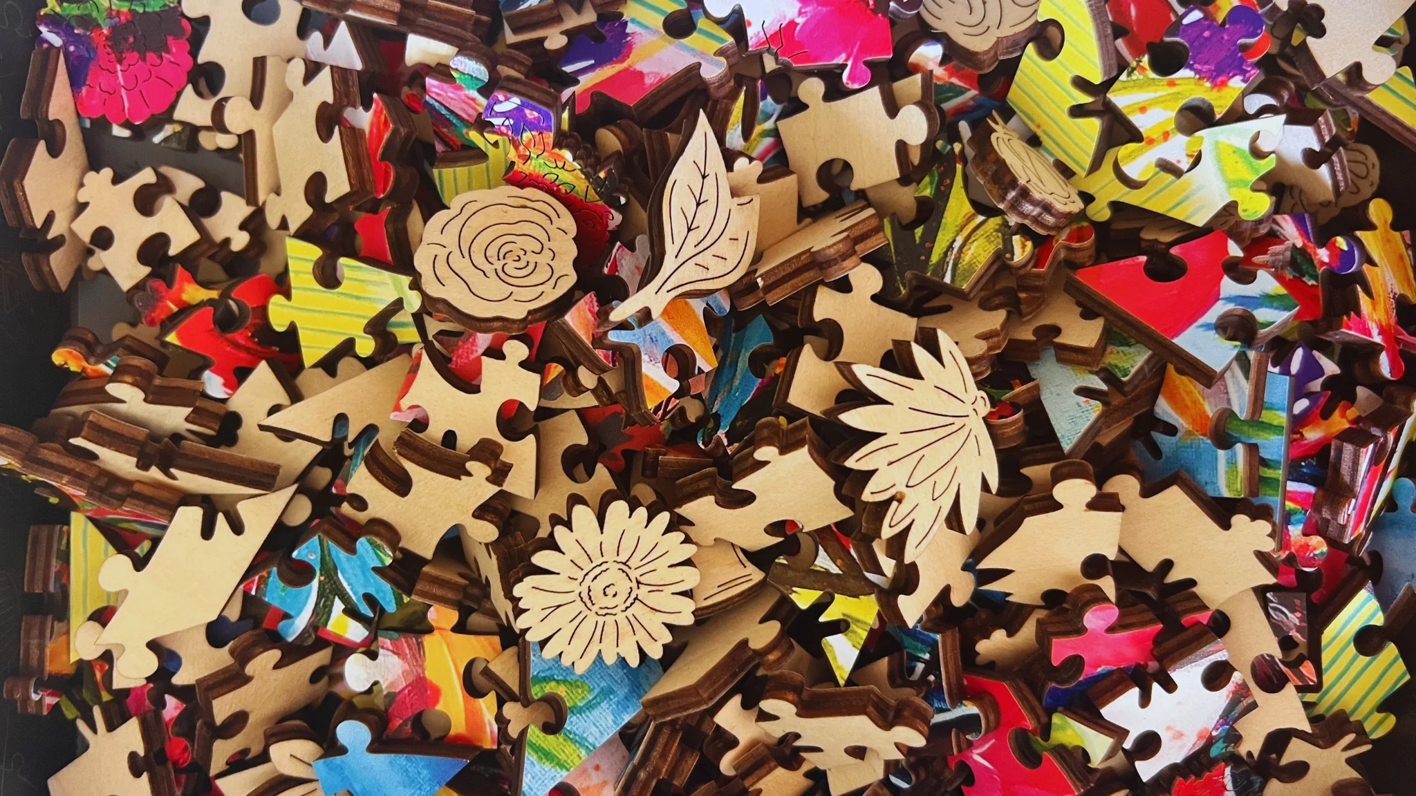 Masterfully Crafted Wooden Jigsaw Puzzles
